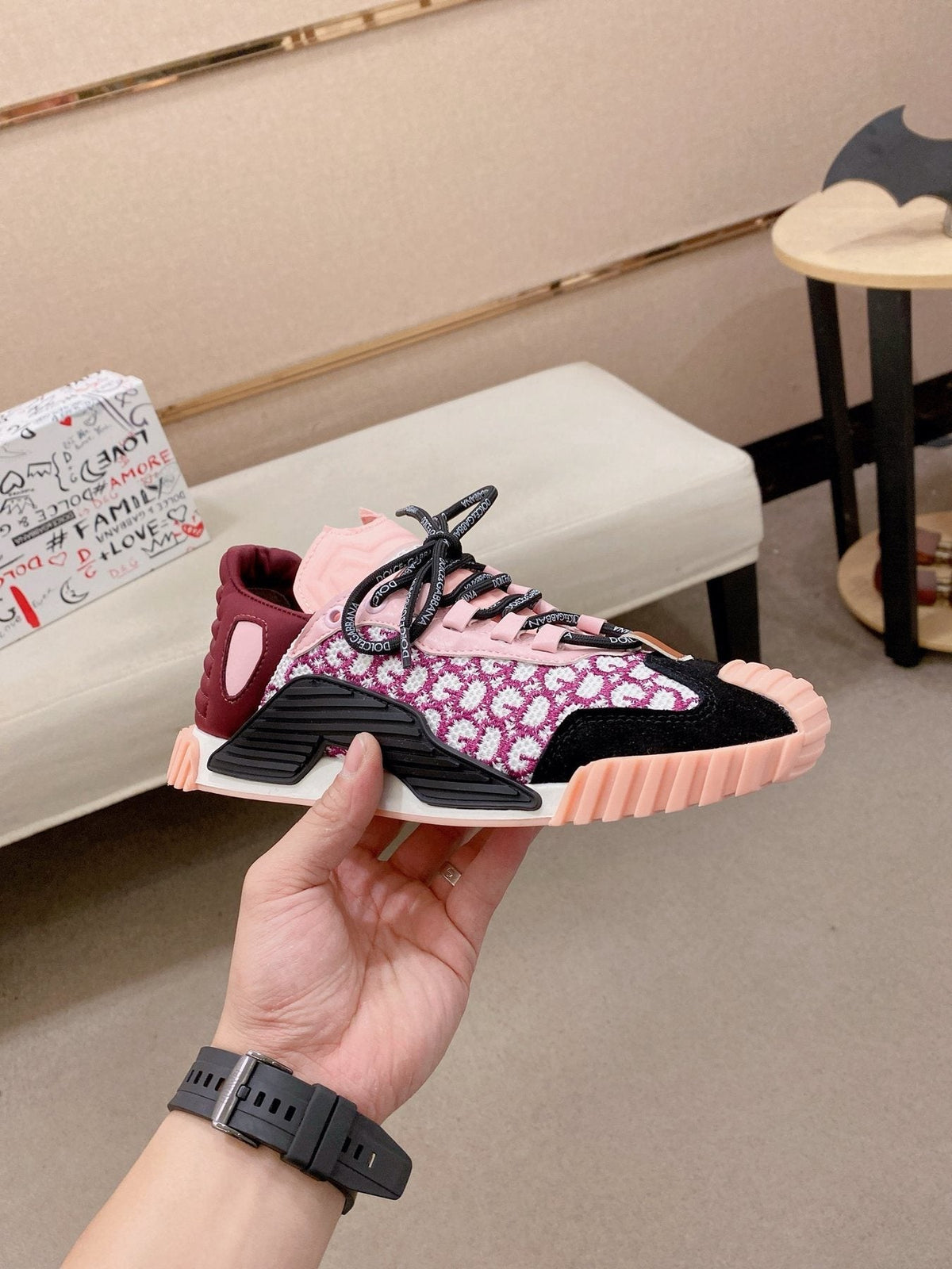 Dolce & Gabbana Pink Patterned Low-Top Sneakers