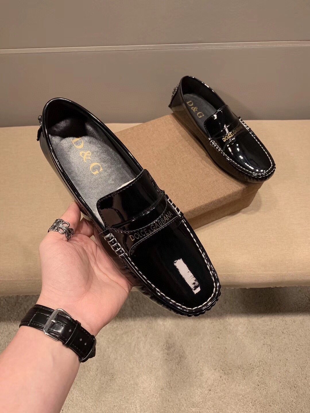 Dolce & Gabbana Men's Black Glossy Loafers